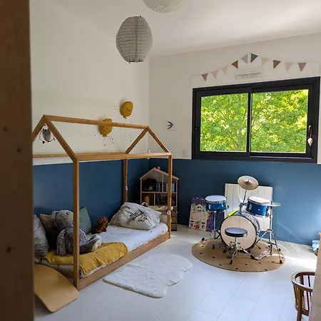 Holiday home Maison Architecte, Parc Arbore & Bbq, 10 Min Du Circuit *